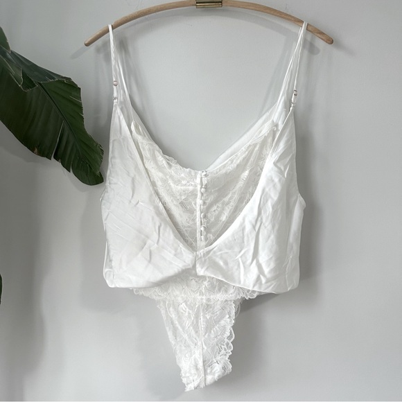 NWT Intimately Free people Double Date Bodysuit in Ivory Combo - Size M - Picture 8 of 12